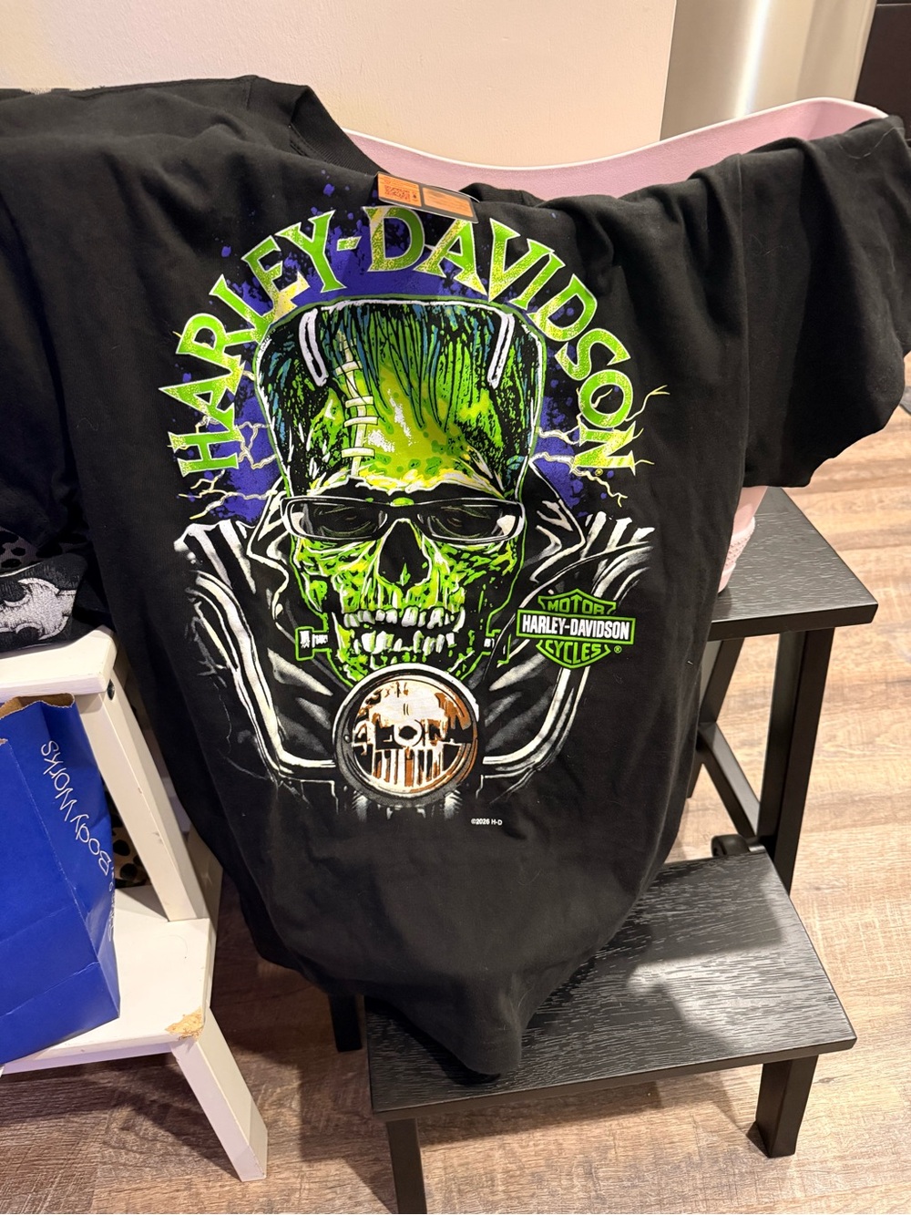 Harley Davidson Halloween tee - Picture 2 of 6